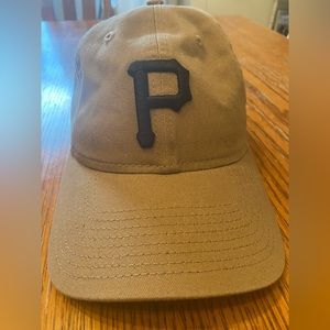 Pittsburgh Pirates Hat